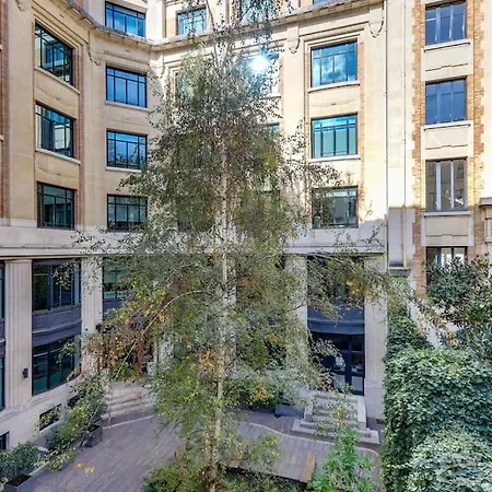 Apartament Champs-elysees 5 Etoiles Paryż