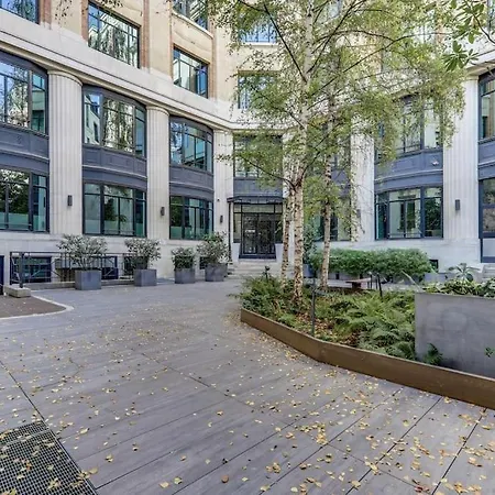 Champs-elysees 5 Etoiles * Paryż