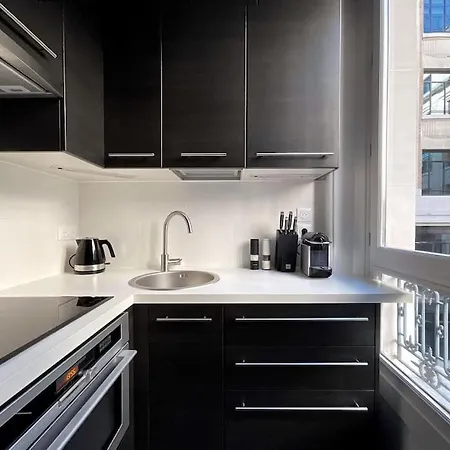 Champs-elysees 5 Etoiles * Paryż