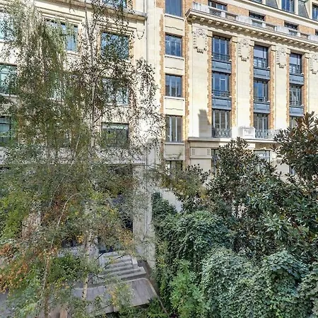 Champs-elysees 5 Etoiles